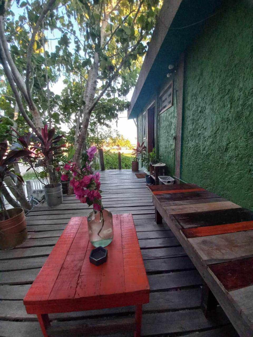 Hostel Utopia Isla Holbox Exterior photo